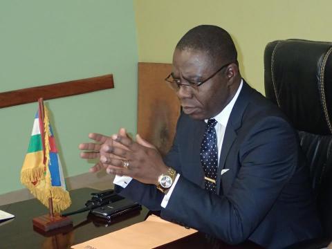 Henri Marie Dondra - Ministro de Finanzas