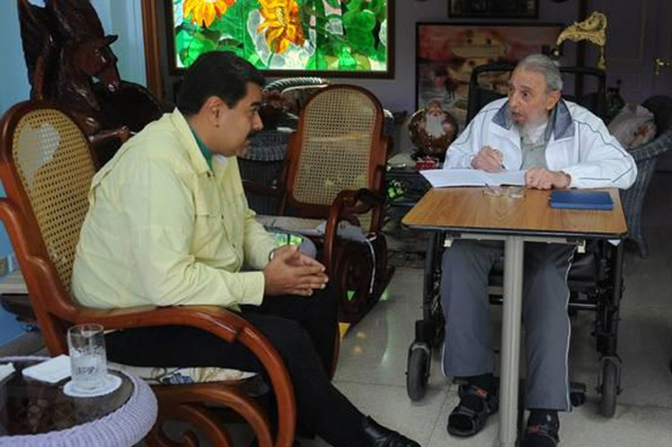 Fidel y Maduro