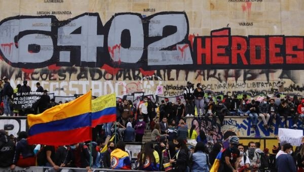 De acuerdo con reportes preliminares, varios accesos están siendo bloqueados en la capital colombiana